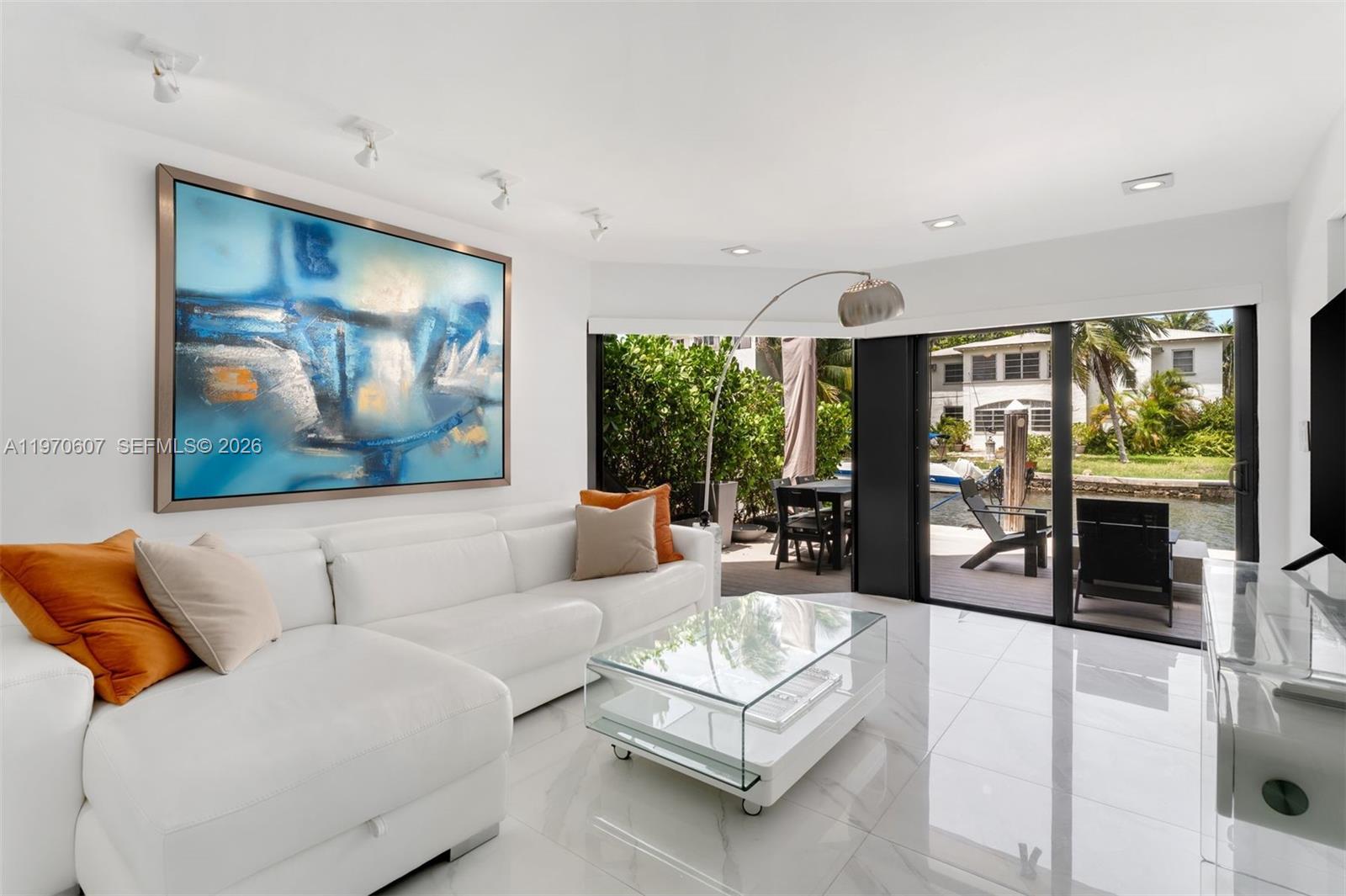 3560 W Fairview St Miami, FL 33133