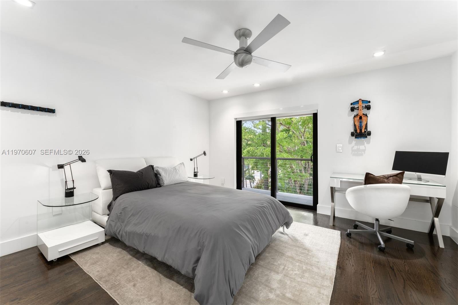 3560 W Fairview St Miami, FL 33133