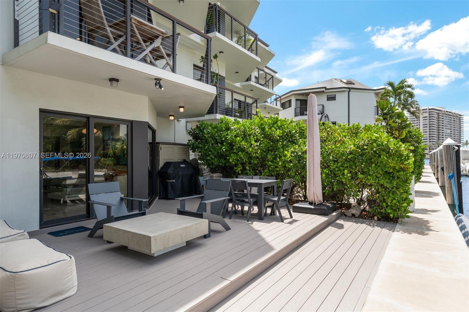 3560 W Fairview St Miami, FL 33133