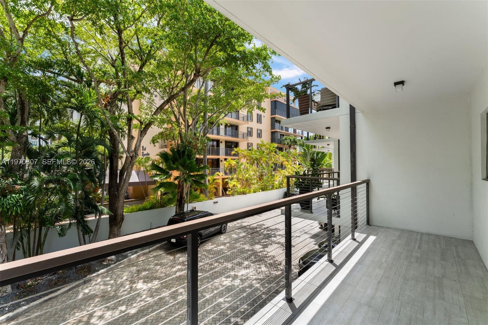 3560 W Fairview St Miami, FL 33133