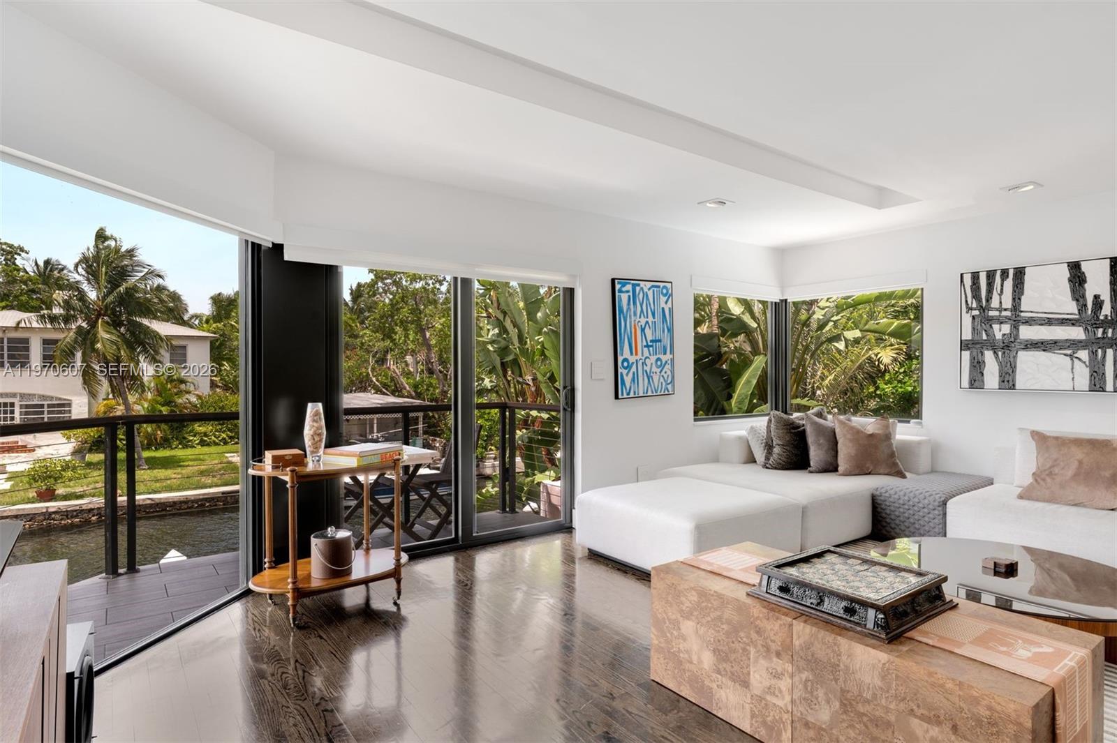 3560 W Fairview St Miami, FL 33133