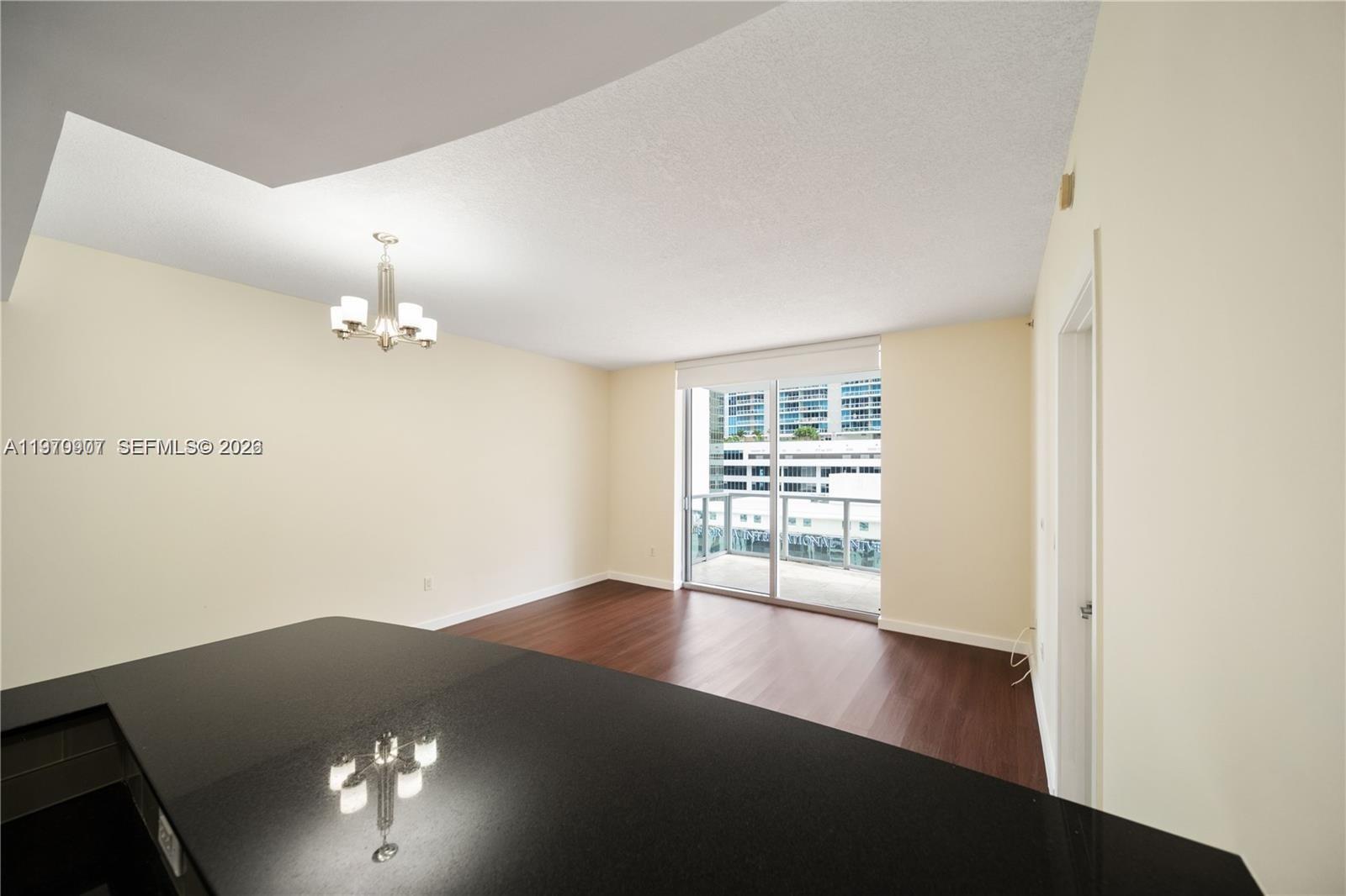 image 1060 Brickell - 105014