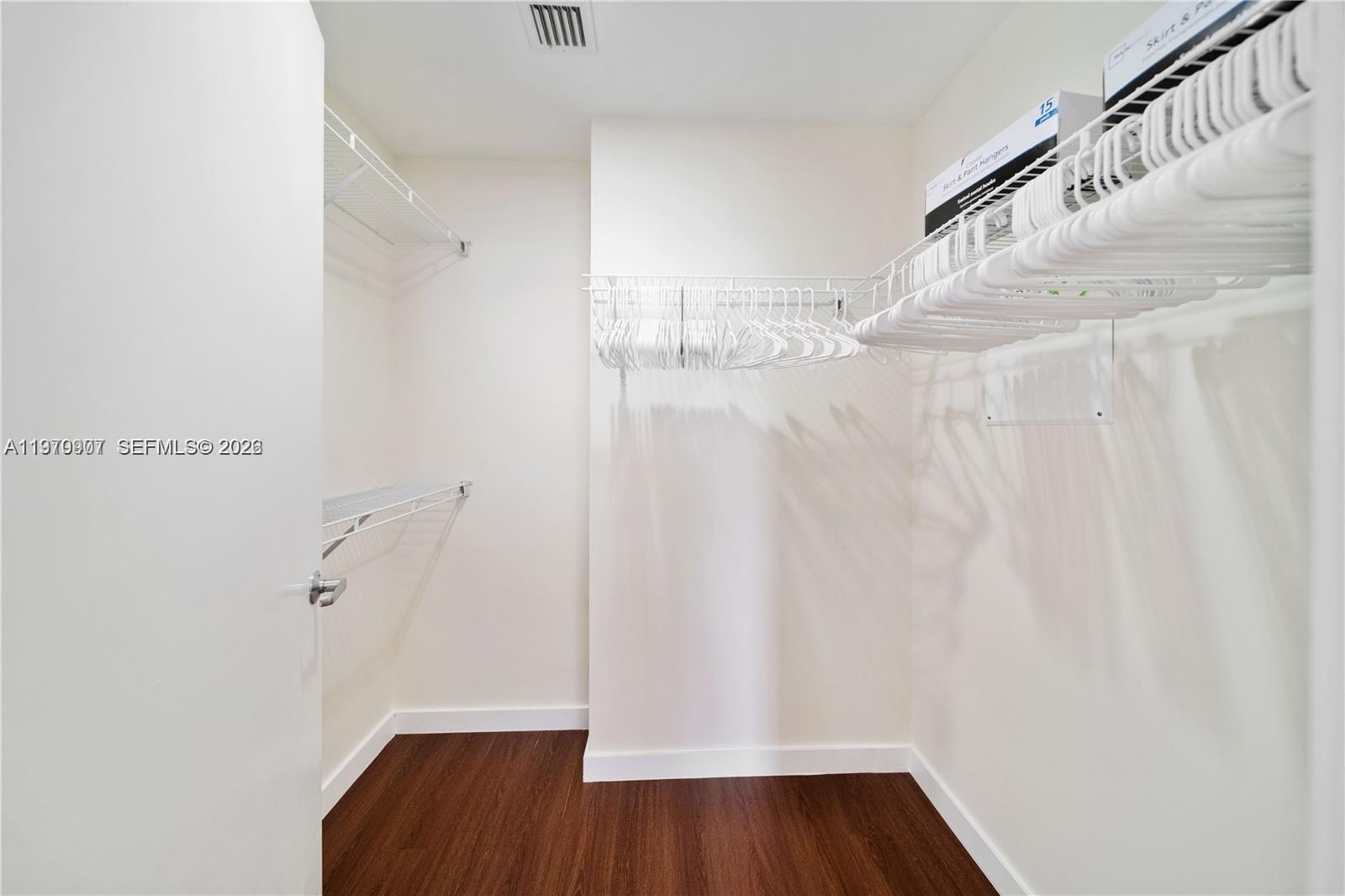 image 1060 Brickell - 10505