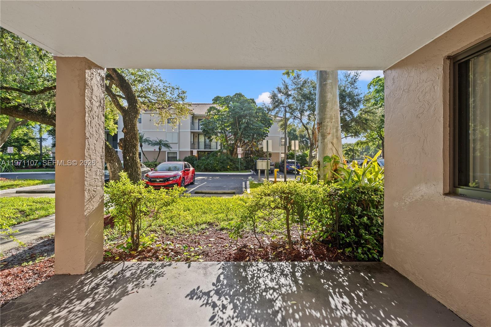 10105 W Sunrise Blvd #104 Plantation, FL 33322