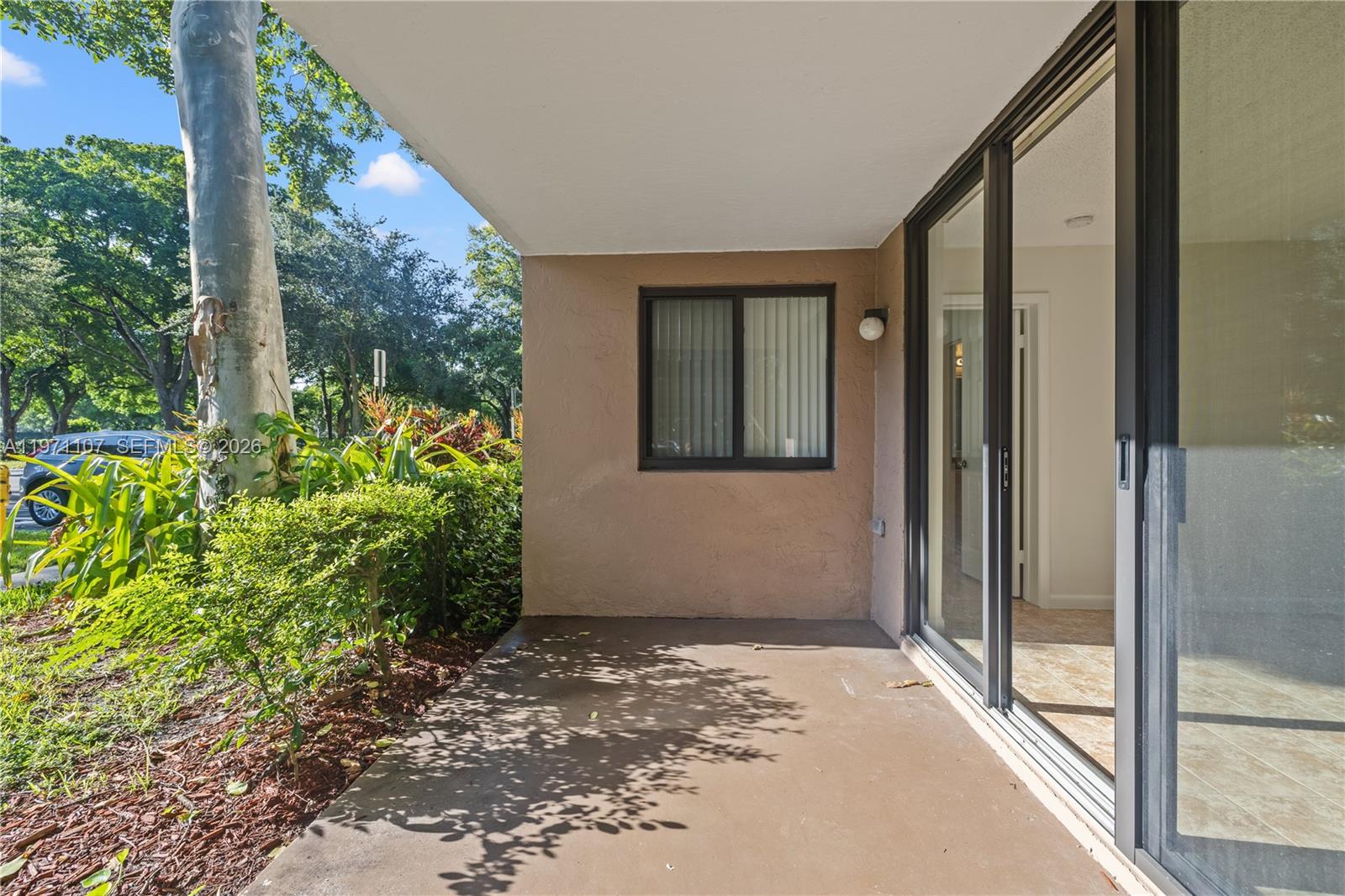 10105 W Sunrise Blvd #104 Plantation, FL 33322