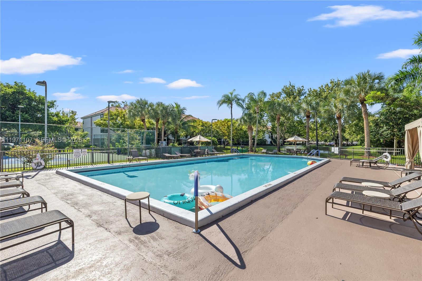 10105 W Sunrise Blvd #104 Plantation, FL 33322