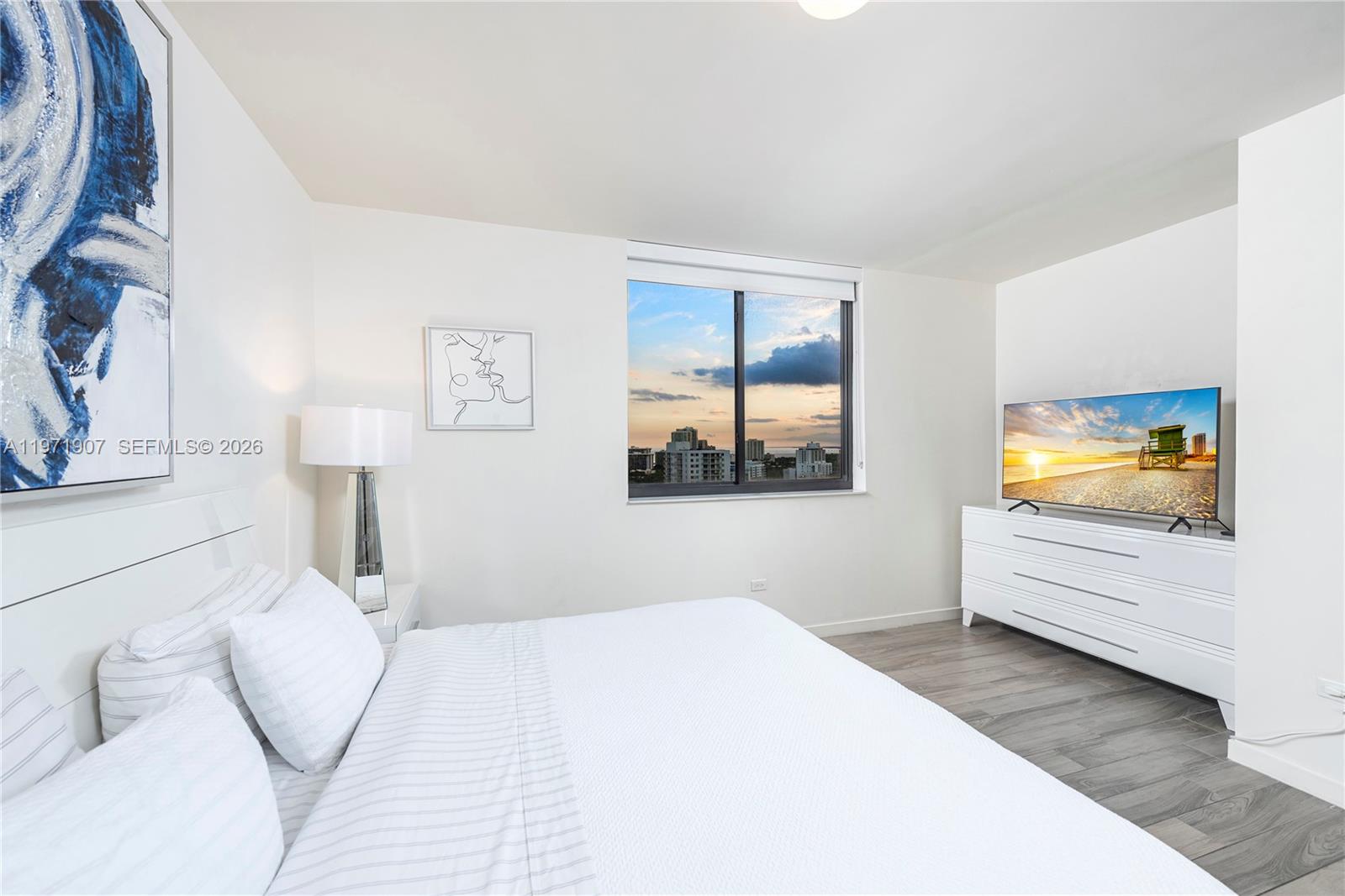 image Nine at Mary Brickell Village11