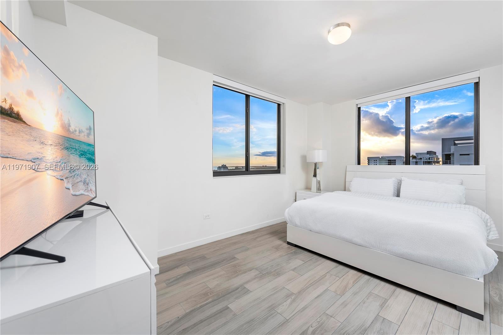 image Nine at Mary Brickell Village17