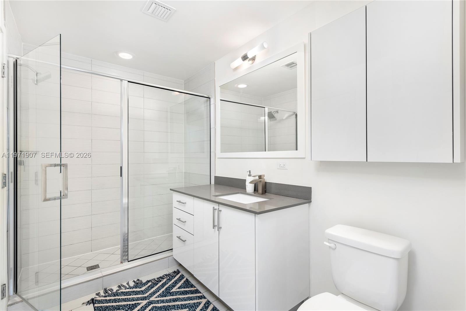 image Nine at Mary Brickell Village21