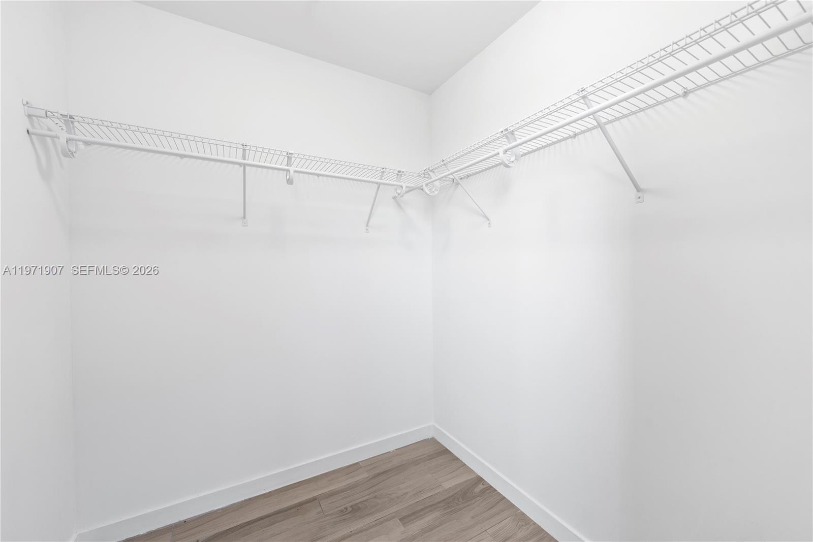 image Nine at Mary Brickell Village22