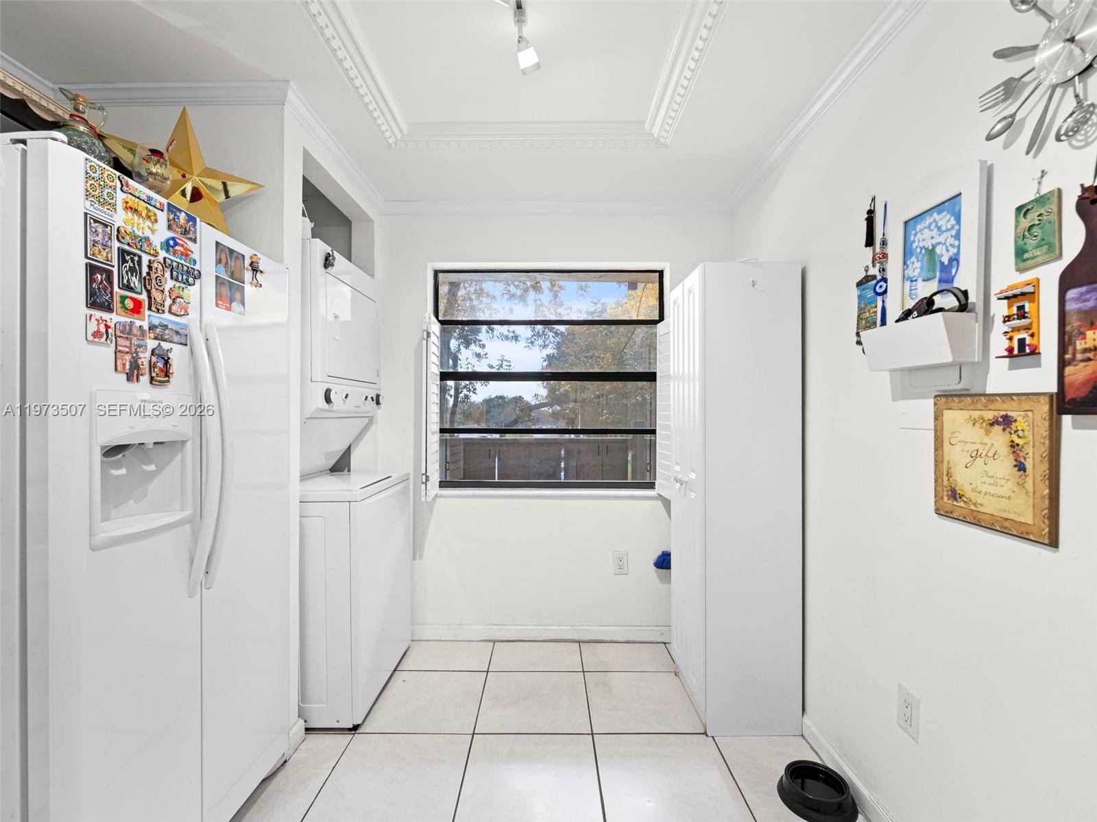 901 Colony Pt Cir #304 Pembroke Pines, FL 33026