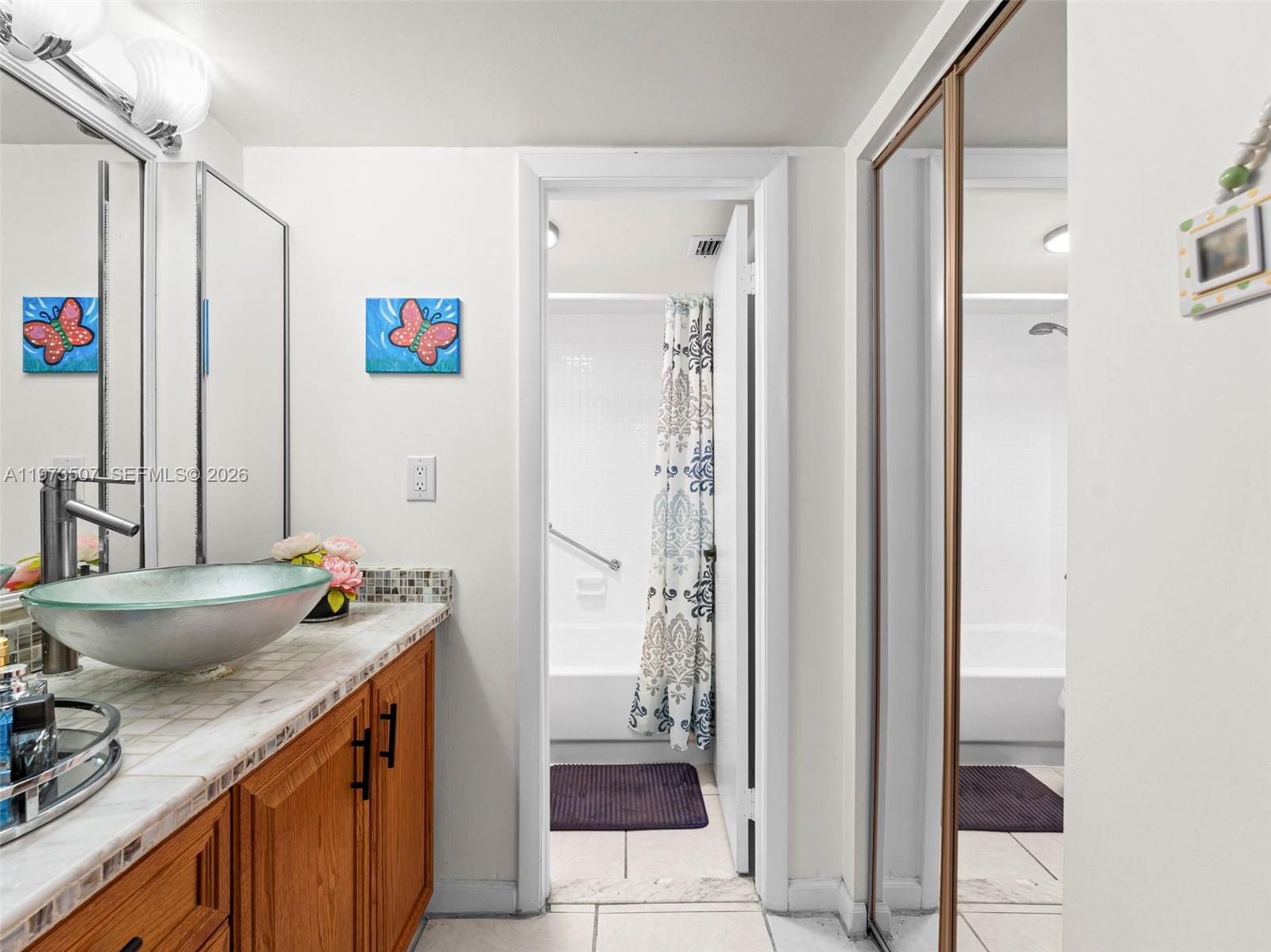 901 Colony Pt Cir #304 Pembroke Pines, FL 33026