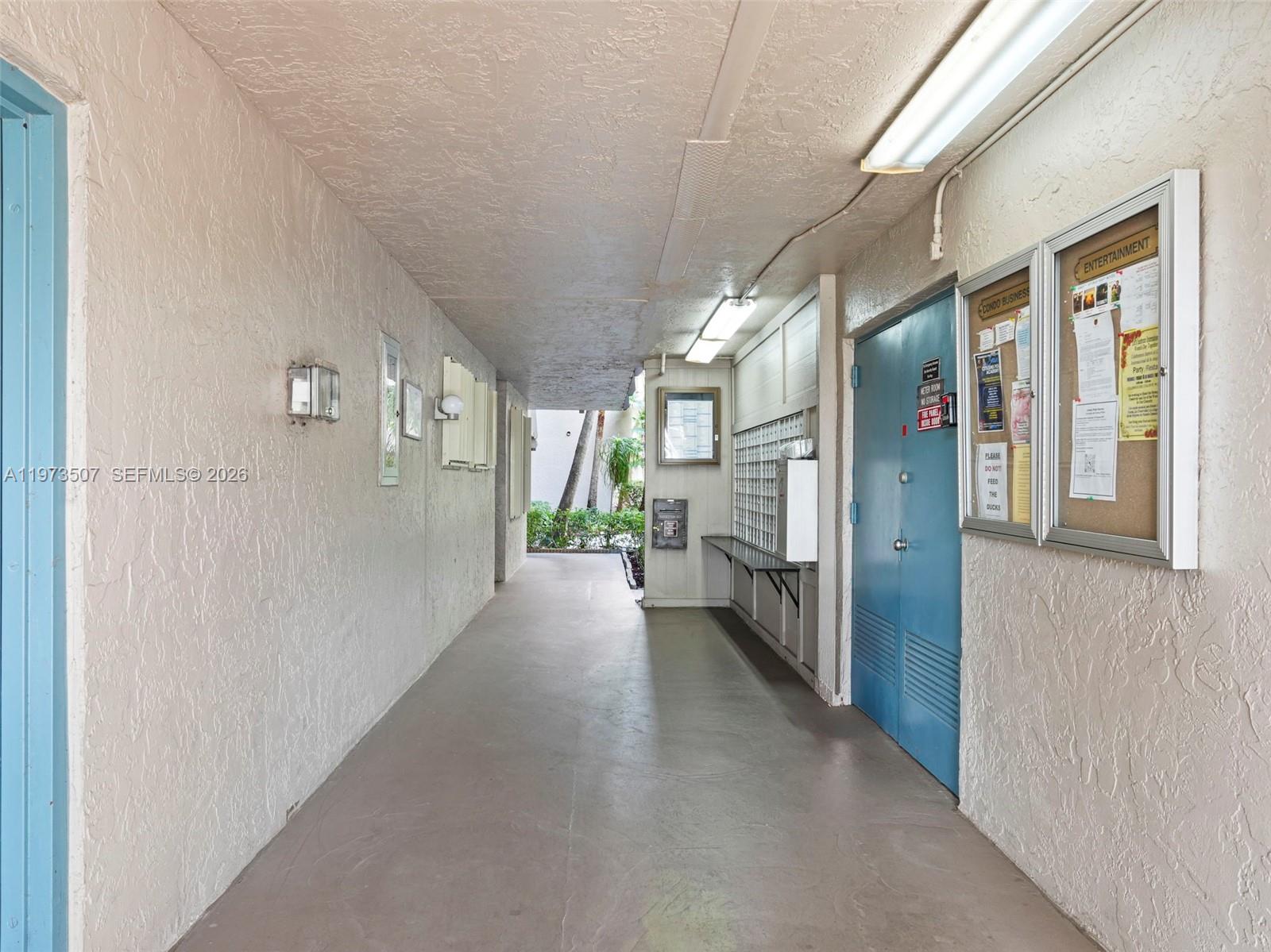 901 Colony Pt Cir #304 Pembroke Pines, FL 33026