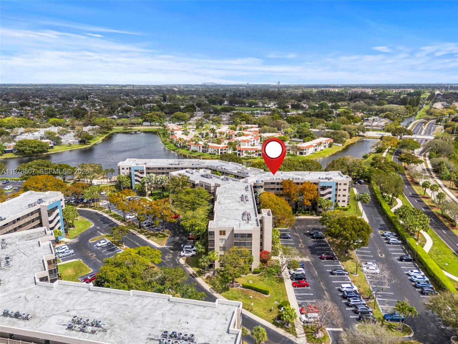 901 Colony Pt Cir #304 Pembroke Pines, FL 33026