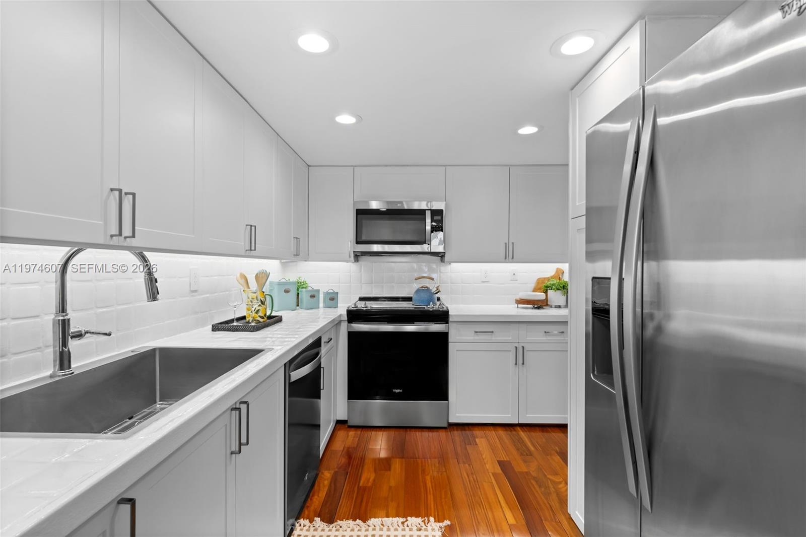 2600 Cardena St #PH4 Coral Gables, FL 33134