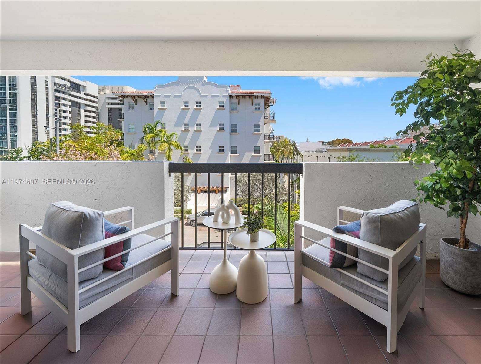 2600 Cardena St #PH4 Coral Gables, FL 33134