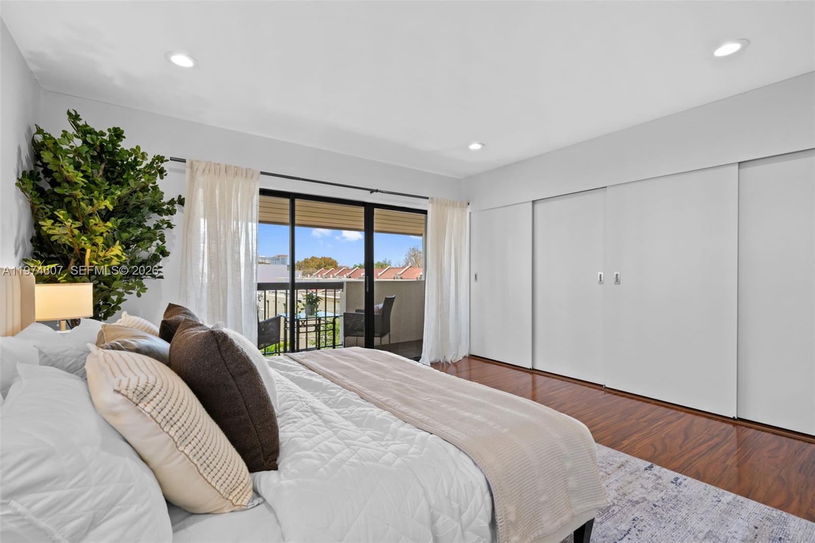 2600 Cardena St #PH4 Coral Gables, FL 33134