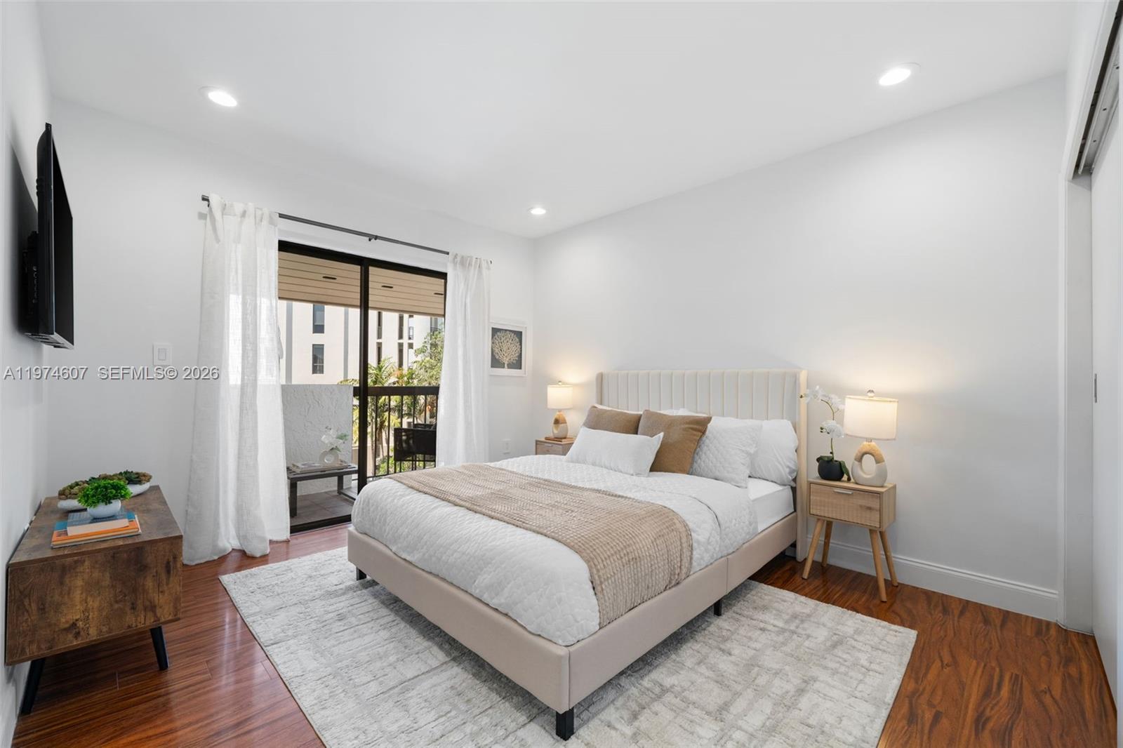 2600 Cardena St #PH4 Coral Gables, FL 33134