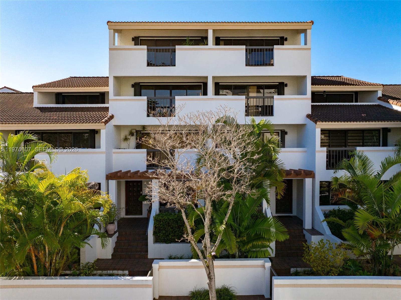 2600 Cardena St #PH4 Coral Gables, FL 33134