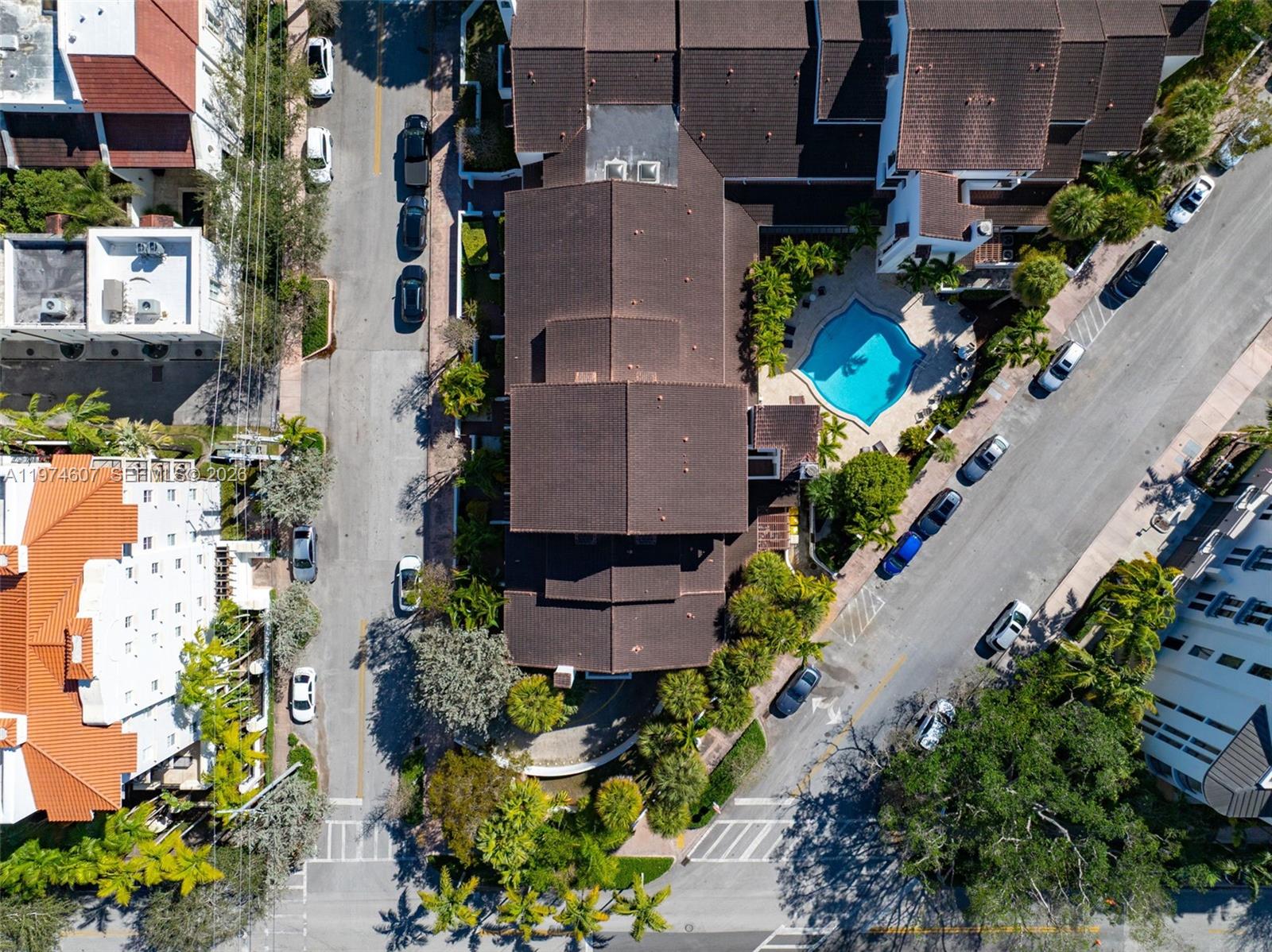 2600 Cardena St #PH4 Coral Gables, FL 33134