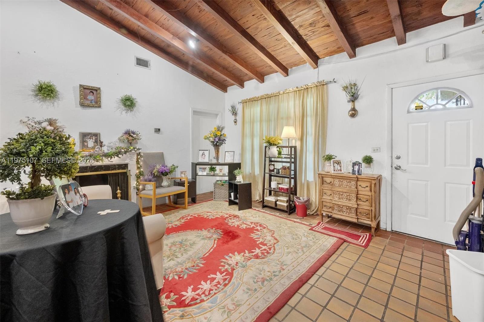 122 Camilo Ave Coral Gables, FL 33134