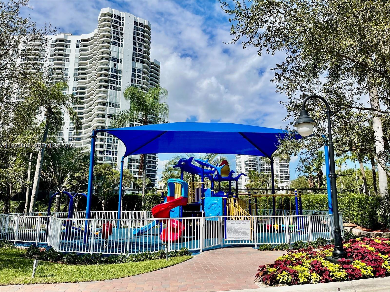 19101 NE 36th Ct #1003 Aventura, FL 33180