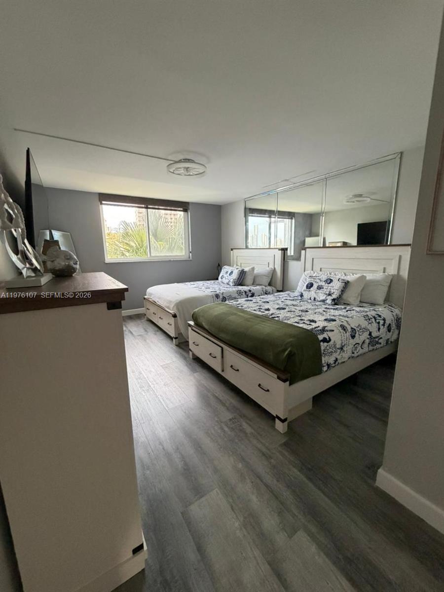 4000 NE 170th St #206 North Miami Beach, FL 33160