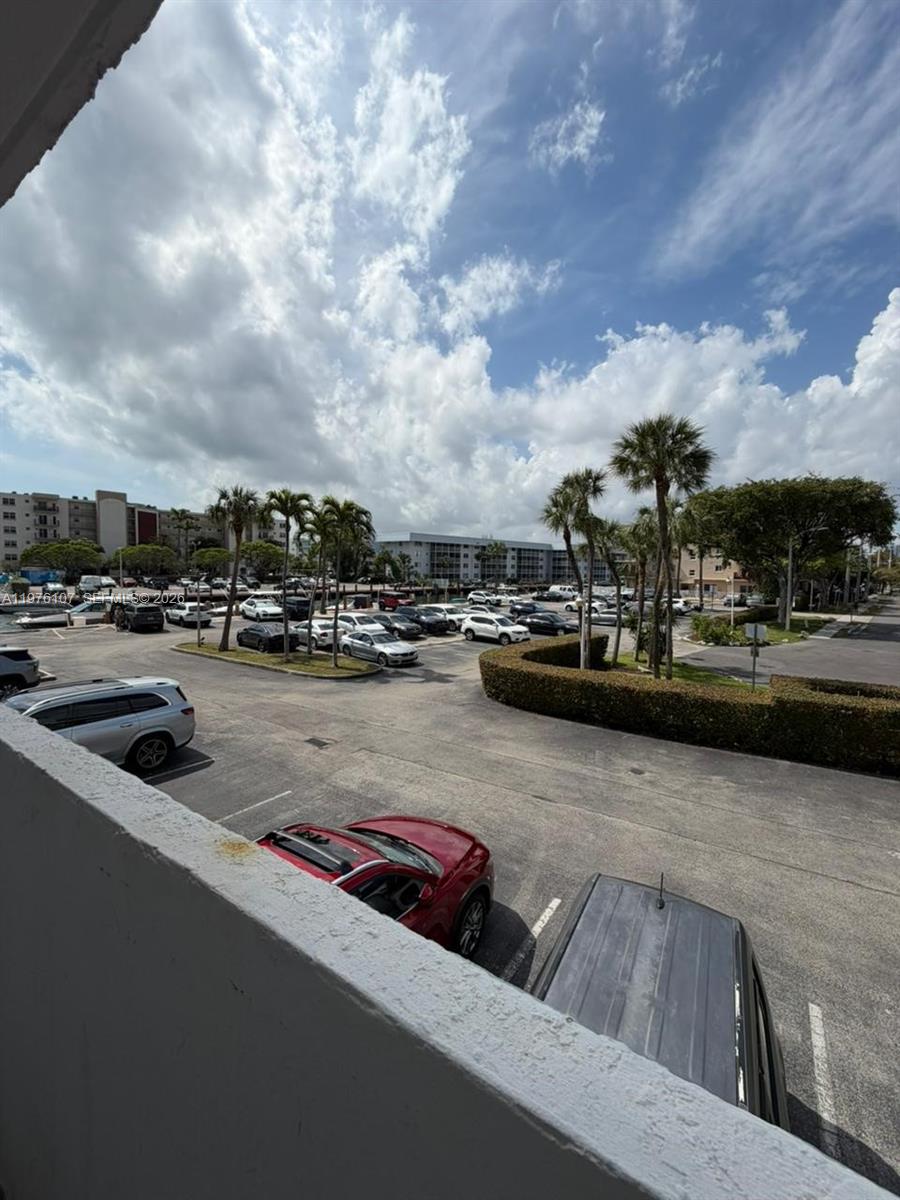 4000 NE 170th St #206 North Miami Beach, FL 33160