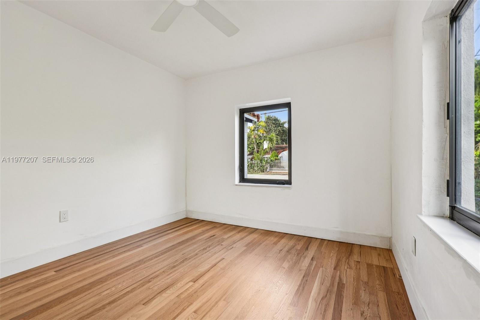 700 NE 87th St Miami, FL 33138