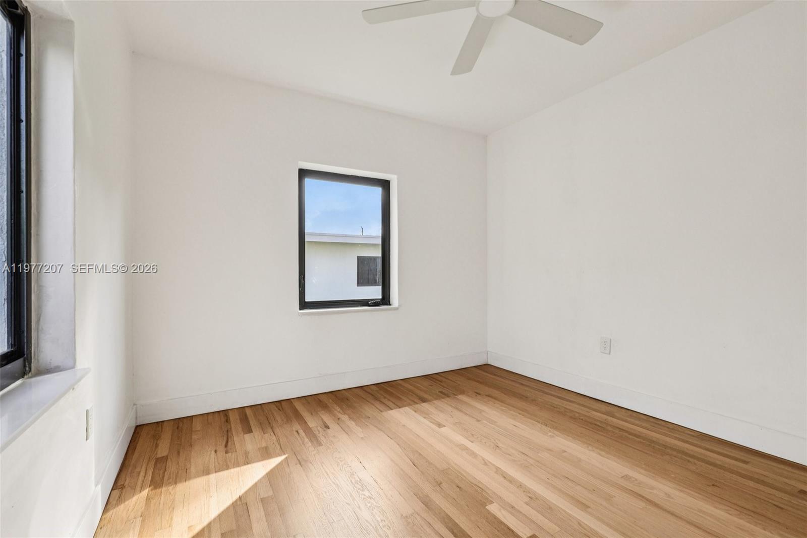 700 NE 87th St Miami, FL 33138