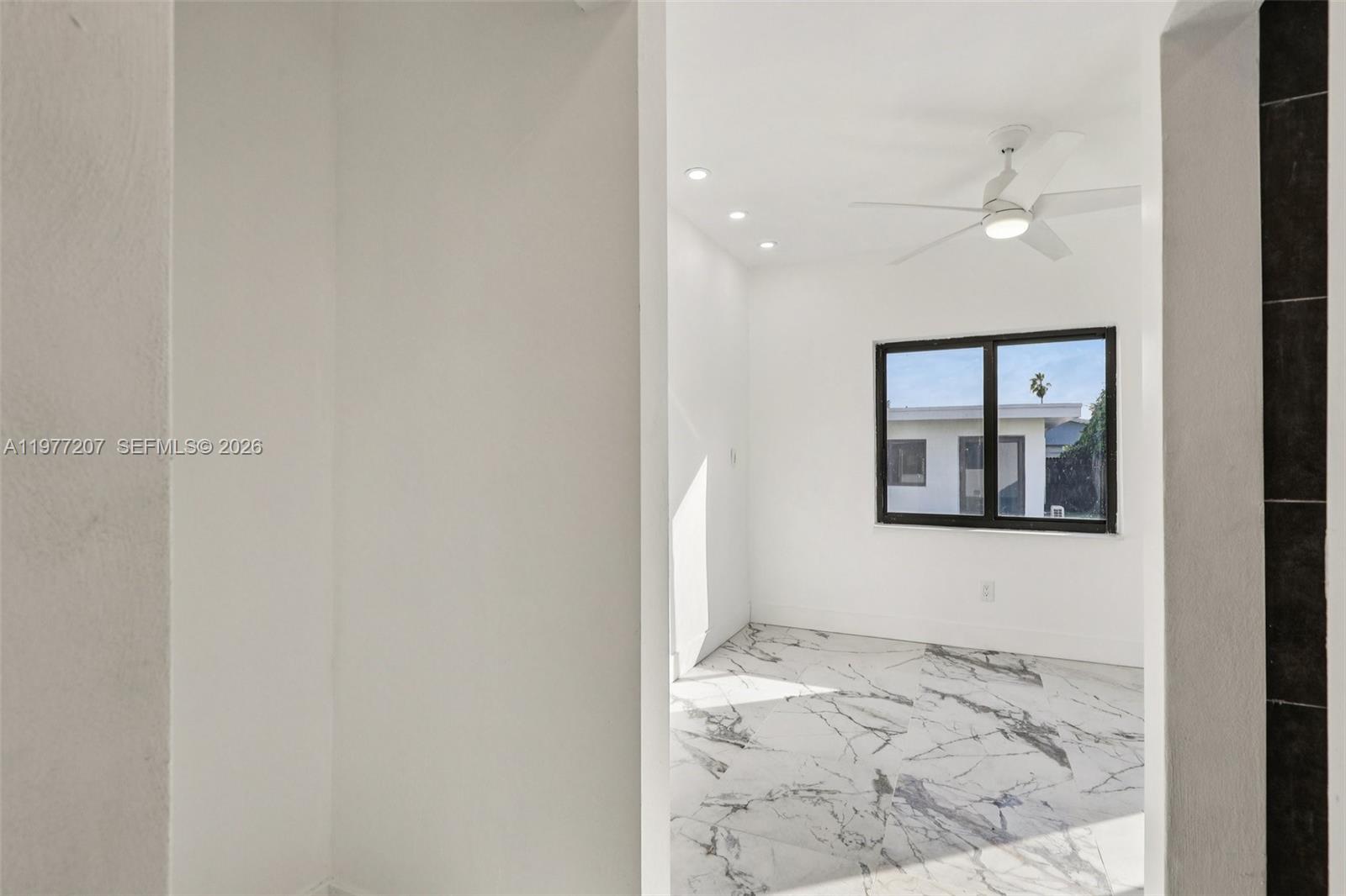 700 NE 87th St Miami, FL 33138