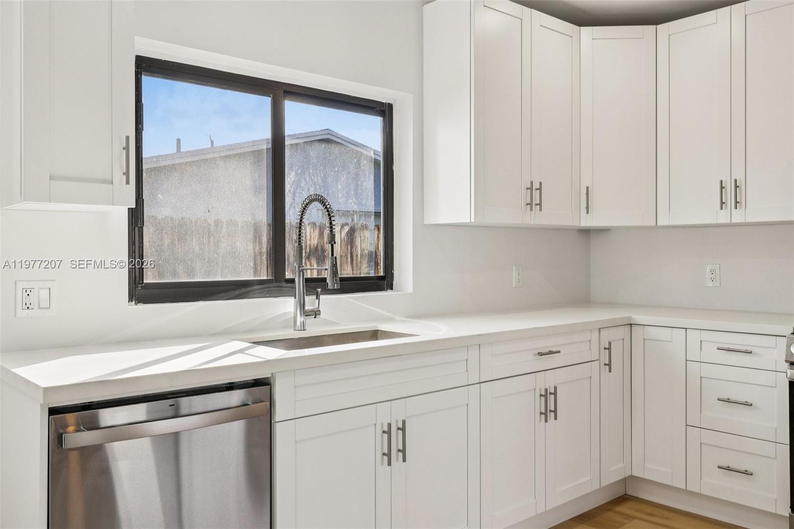 700 NE 87th St Miami, FL 33138