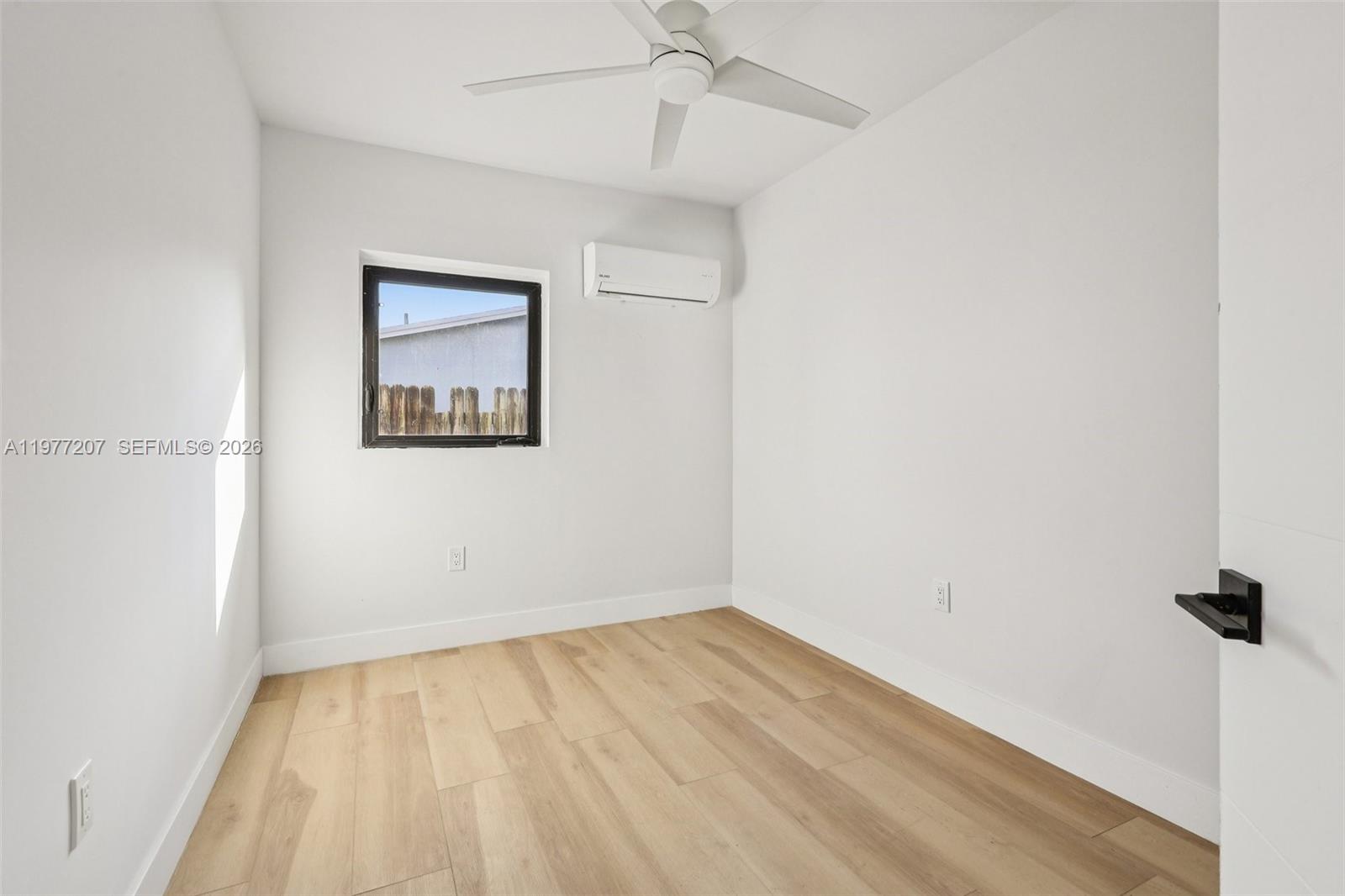 700 NE 87th St Miami, FL 33138