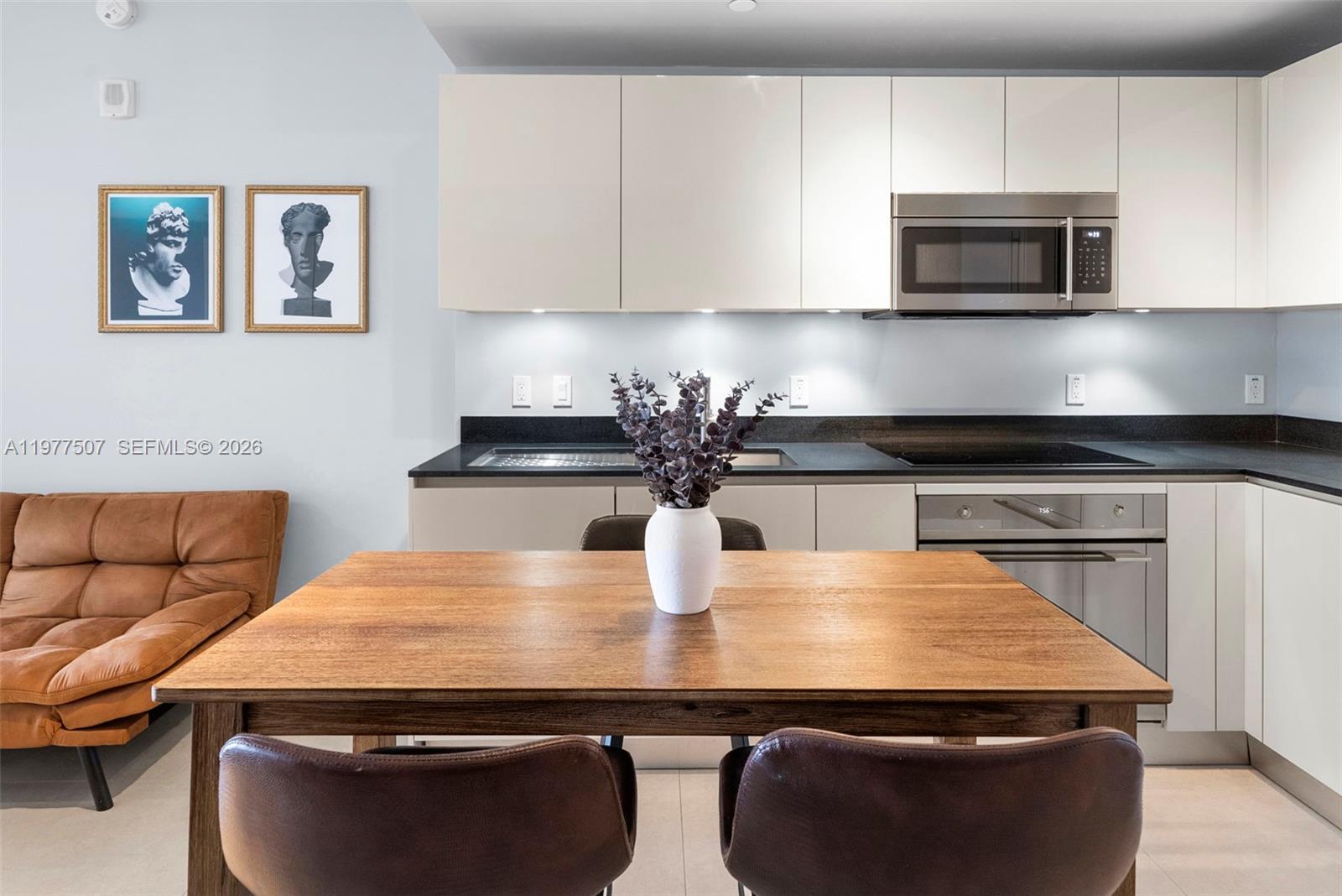 1010 Brickell Ave #3610 Miami, FL 33131