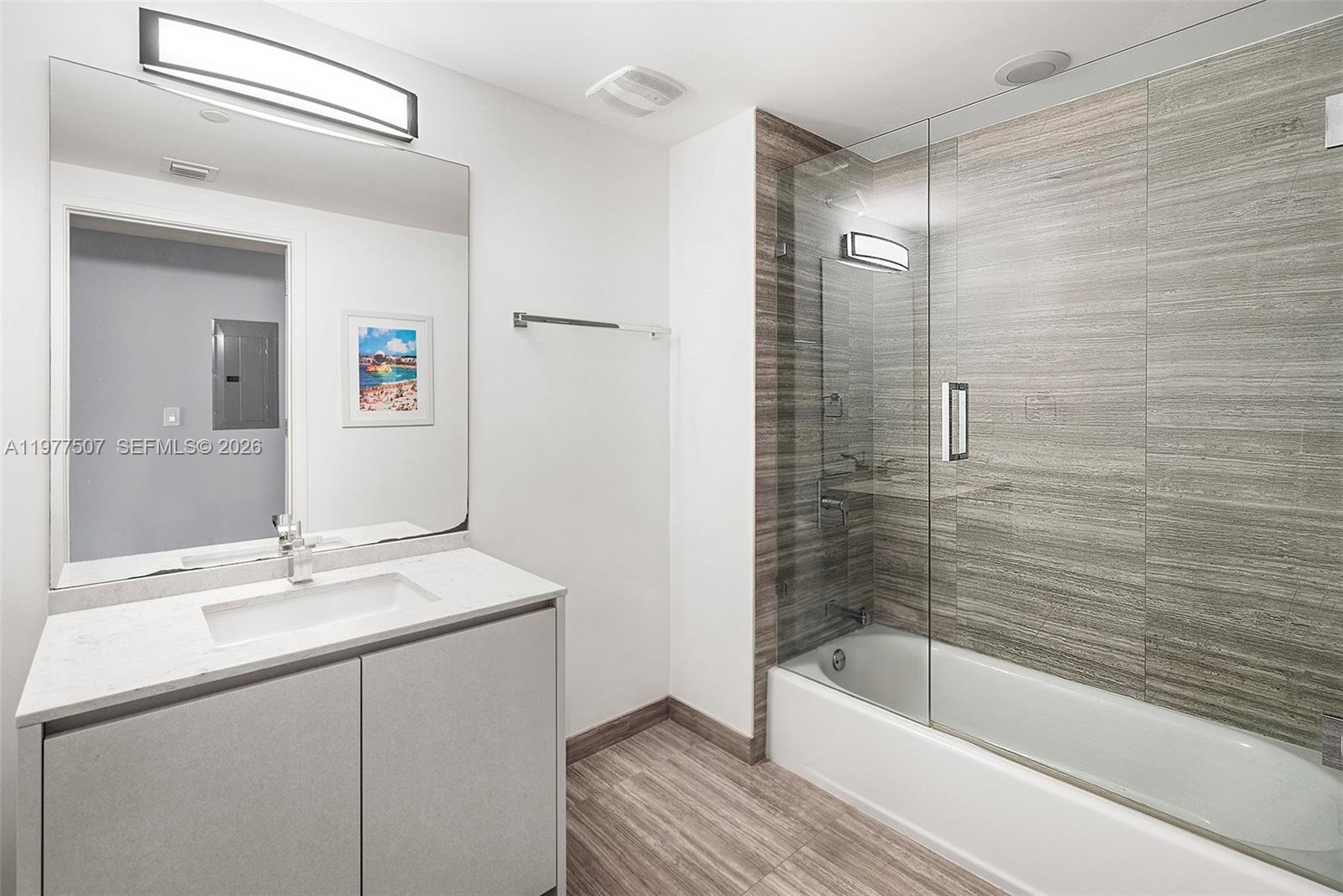 1010 Brickell Ave #3610 Miami, FL 33131