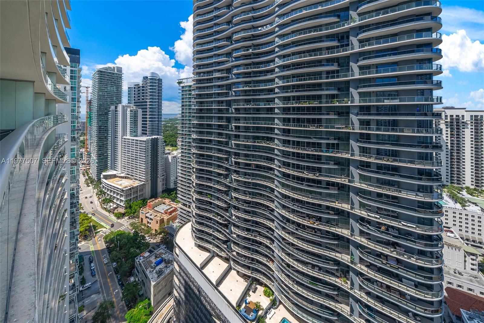 1010 Brickell Ave #3610 Miami, FL 33131