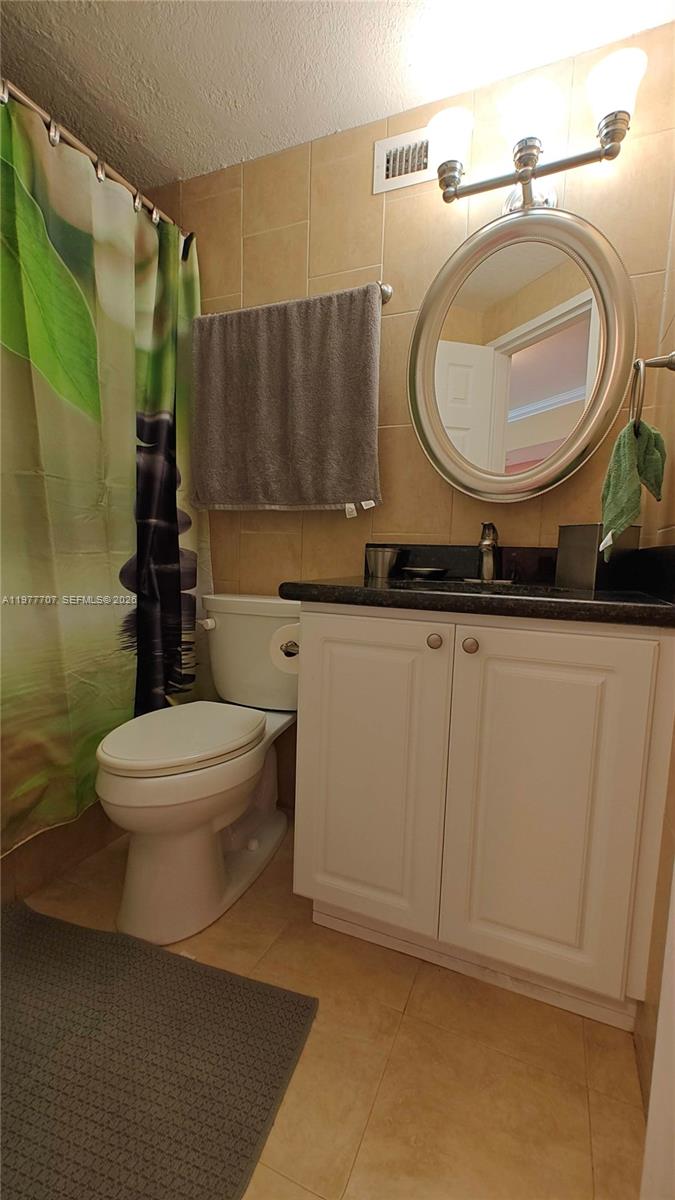 825 Brickell Bay Dr #841 Miami, FL 33131