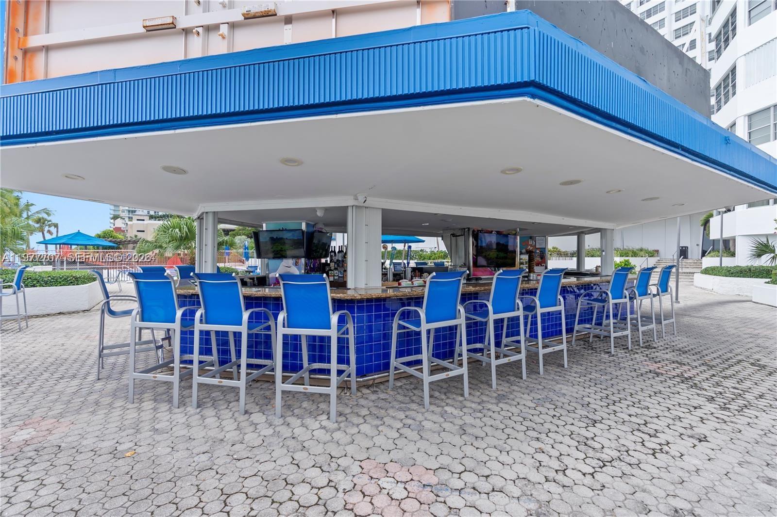 825 Brickell Bay Dr #841 Miami, FL 33131