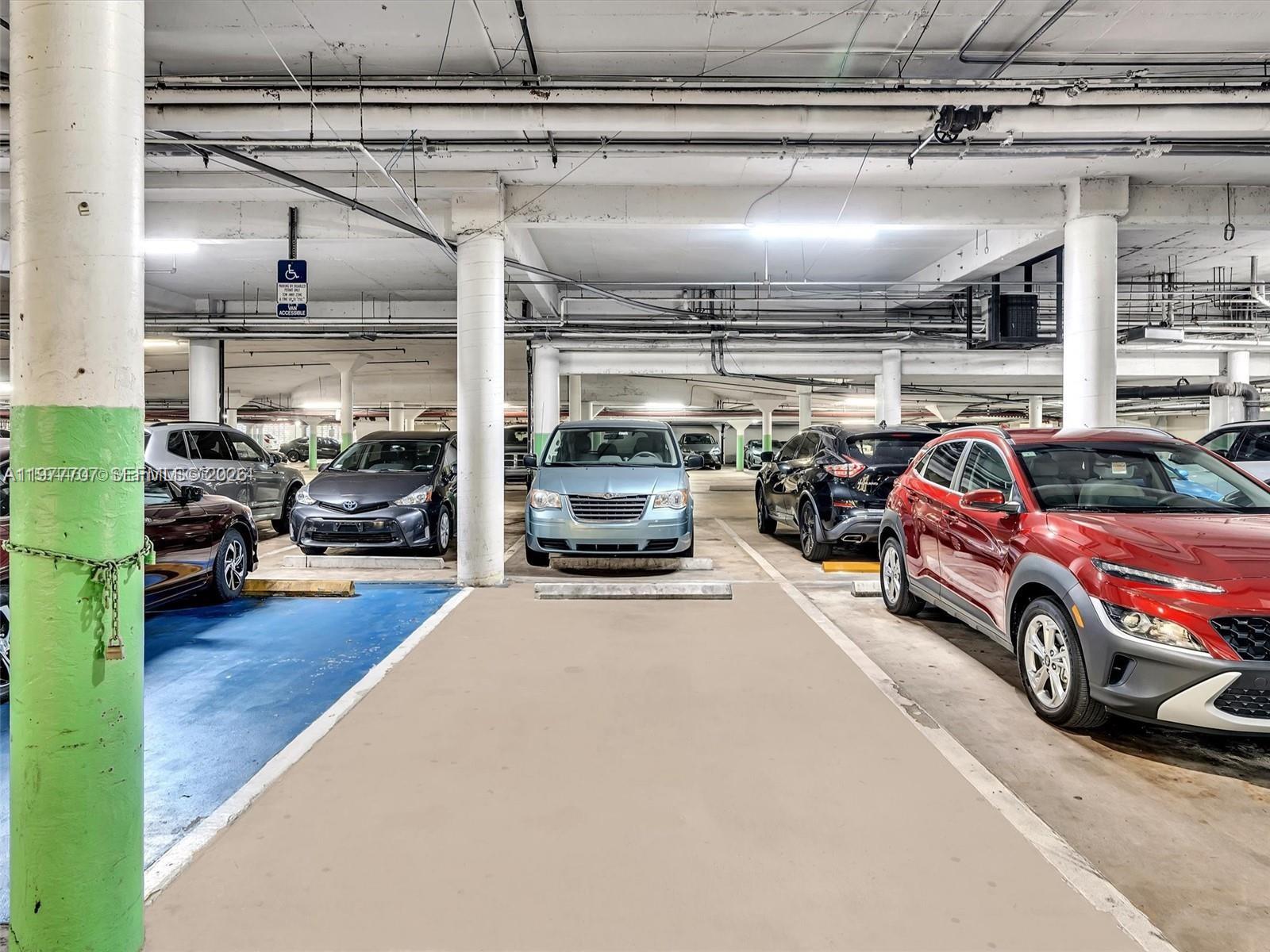 825 Brickell Bay Dr #841 Miami, FL 33131