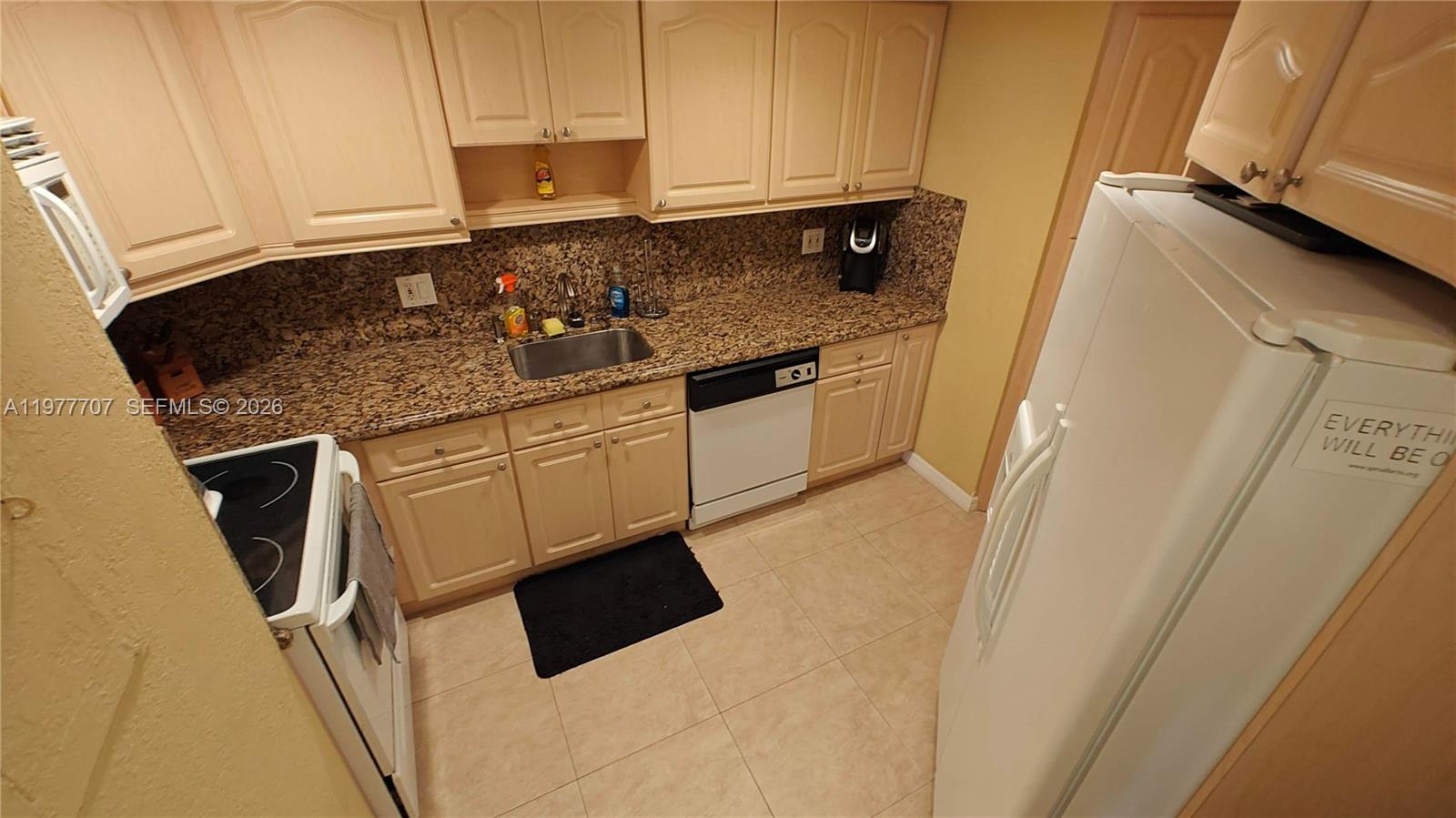 825 Brickell Bay Dr #841 Miami, FL 33131