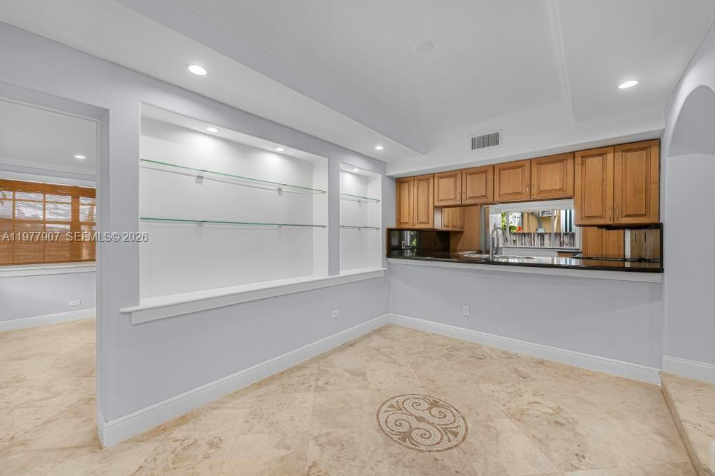 2301 Tequesta Ln Coconut Grove, FL 33133