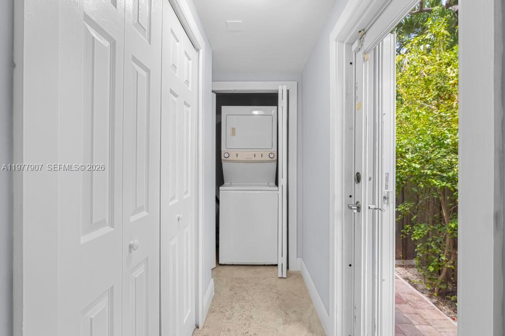 2301 Tequesta Ln Coconut Grove, FL 33133