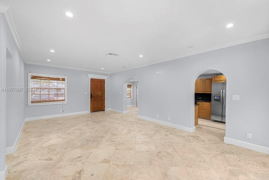 2301 Tequesta Ln Coconut Grove, FL 33133