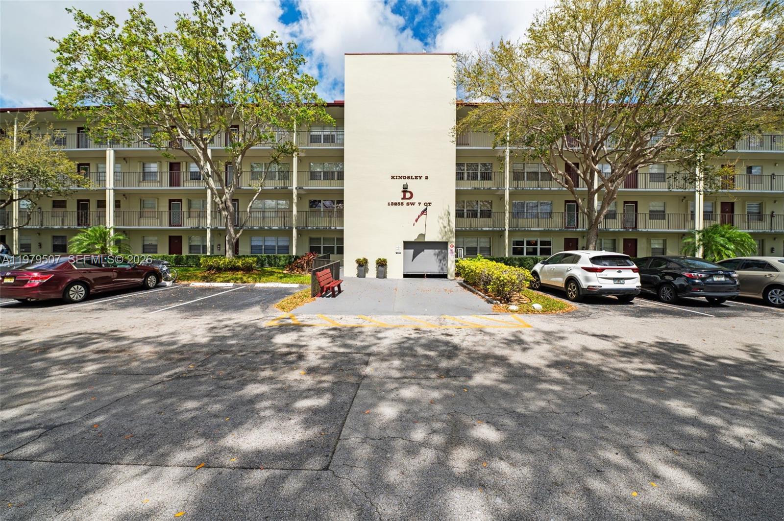 13255 SW 7th Ct #111D Pembroke Pines, FL 33027