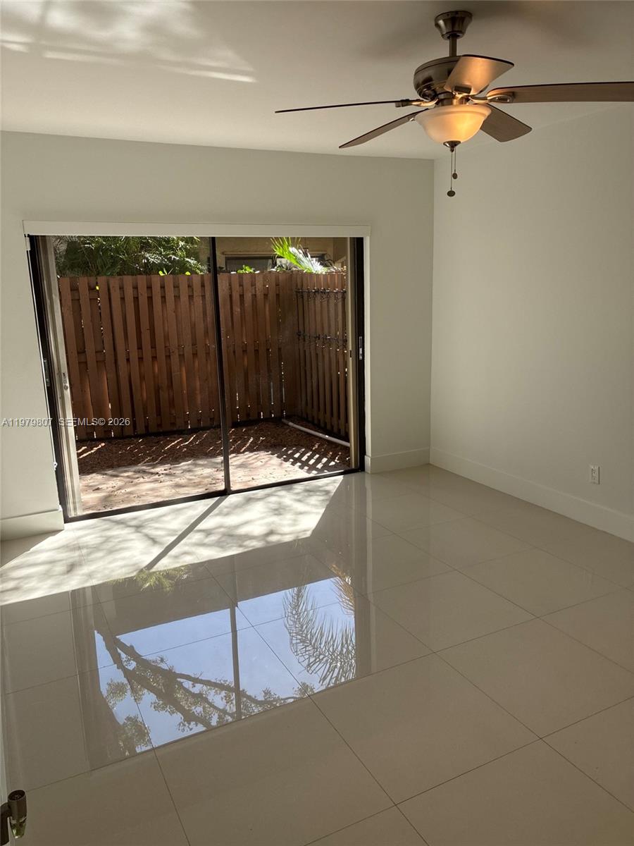 11543 SW 109th Rd #24B Miami, FL 33176