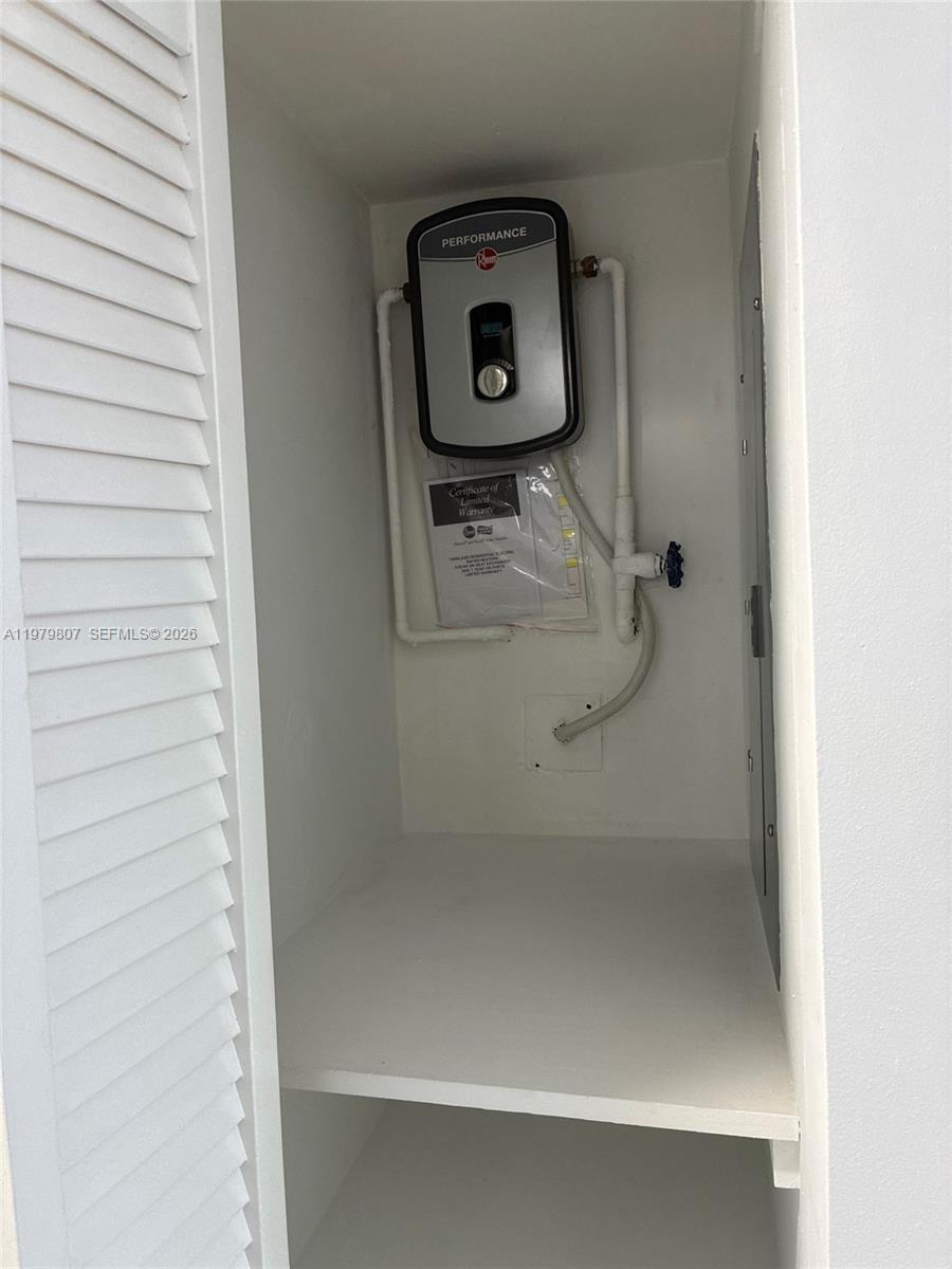 11543 SW 109th Rd #24B Miami, FL 33176