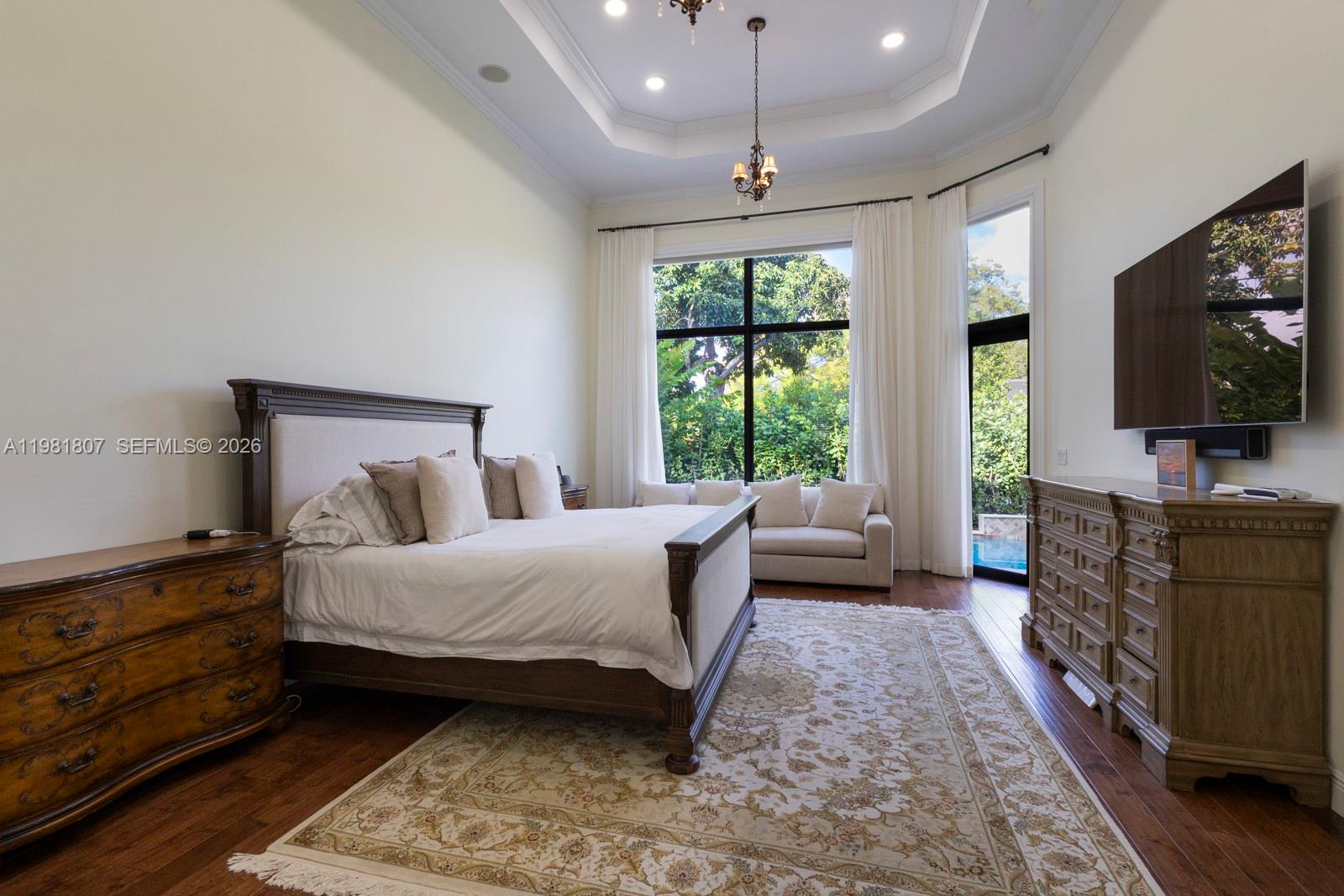 7140 SW 70th Ave Miami, FL 33143