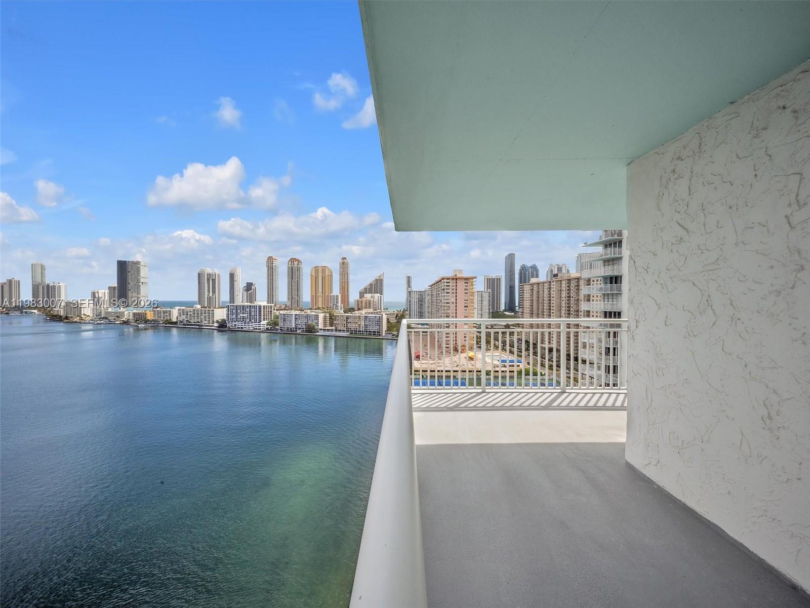 301 174th St #1818 Sunny Isles Beach, FL 33160