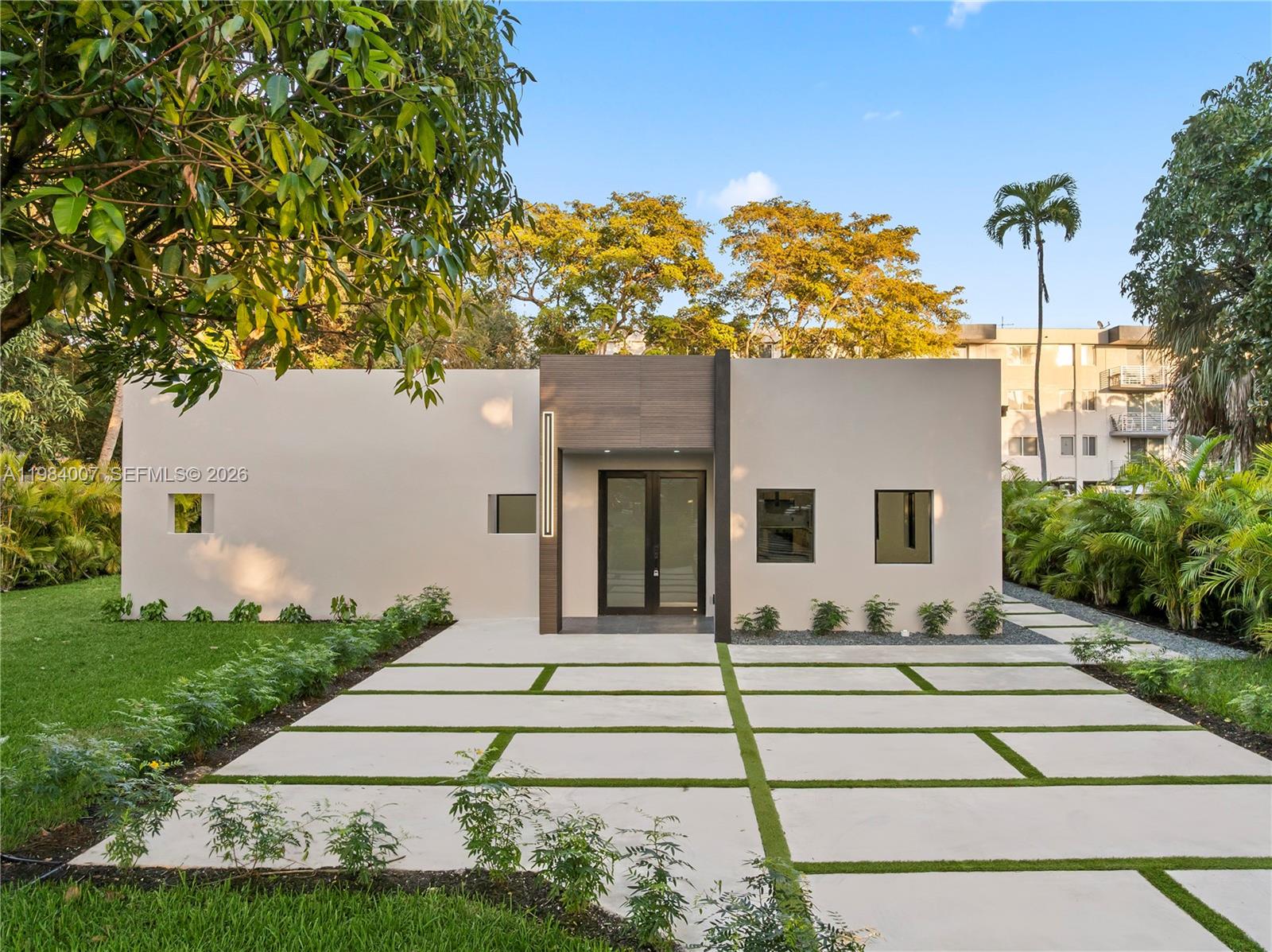 12335 Griffing Blvd North Miami, FL 33161