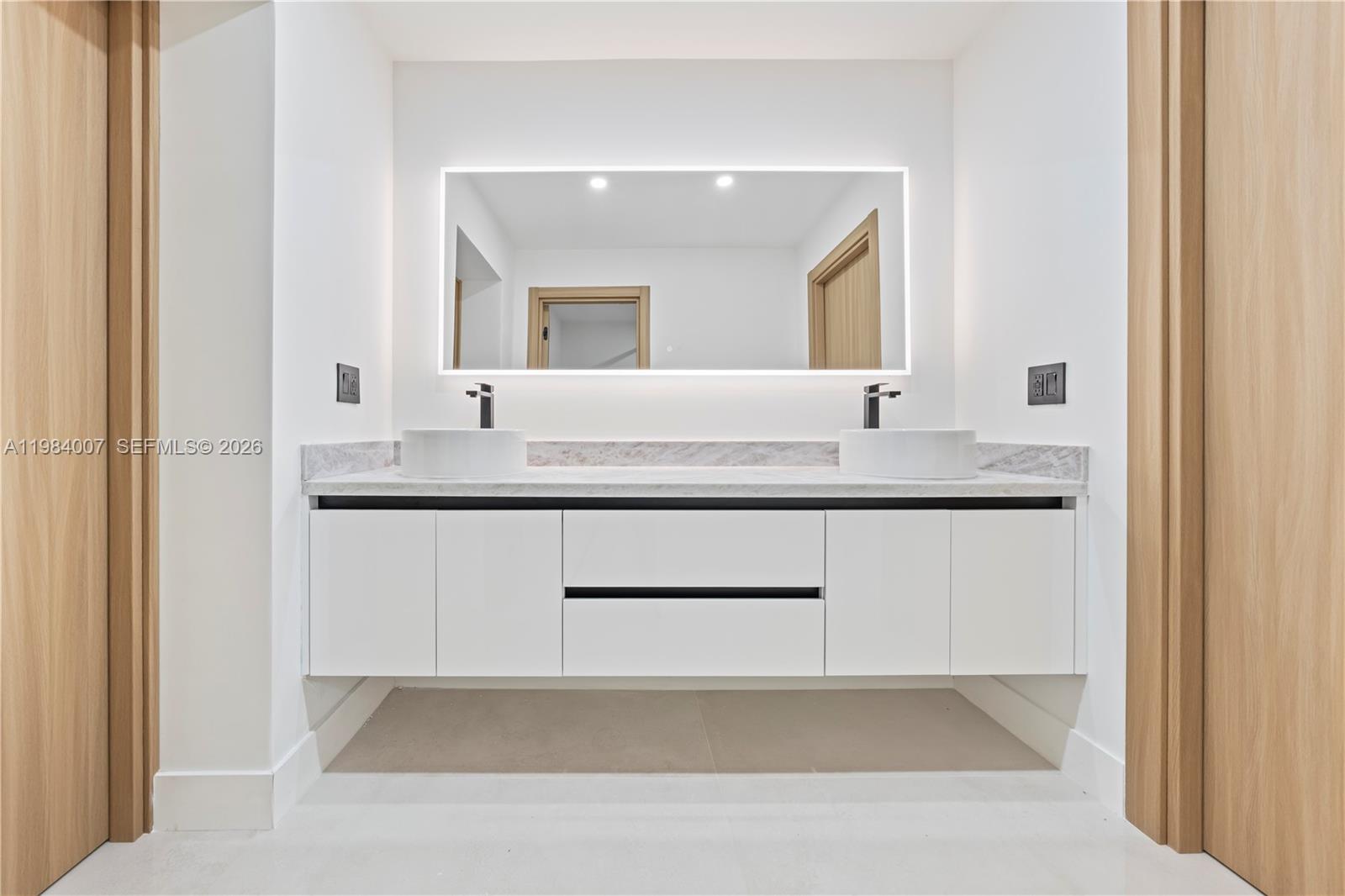 12335 Griffing Blvd North Miami, FL 33161